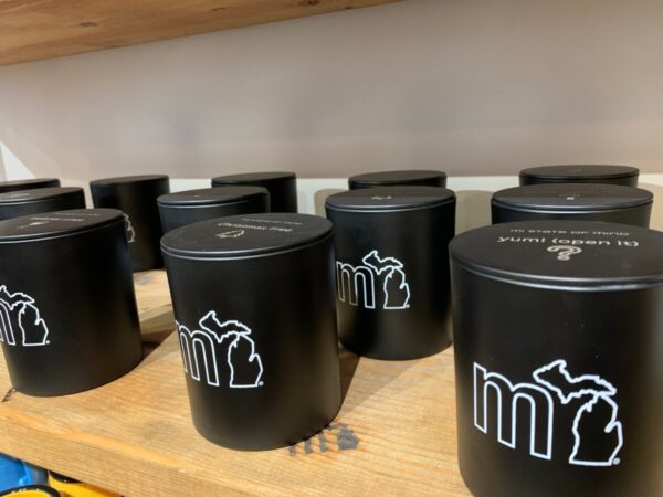 Product Image for  mi Centerpiece Candle (11 oz.)