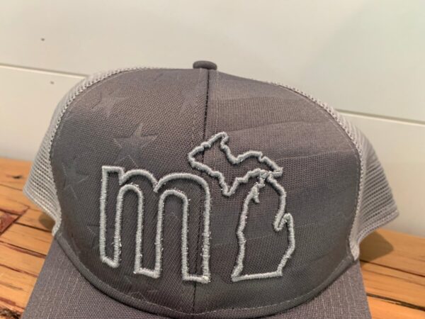 Product Image for  mi Flag Outline Puff Cap