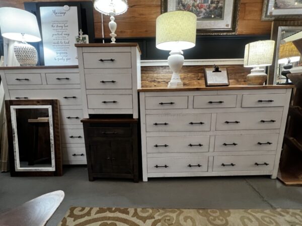 Product Image for  Authentic Amish Hand Crafted Bedroom Set