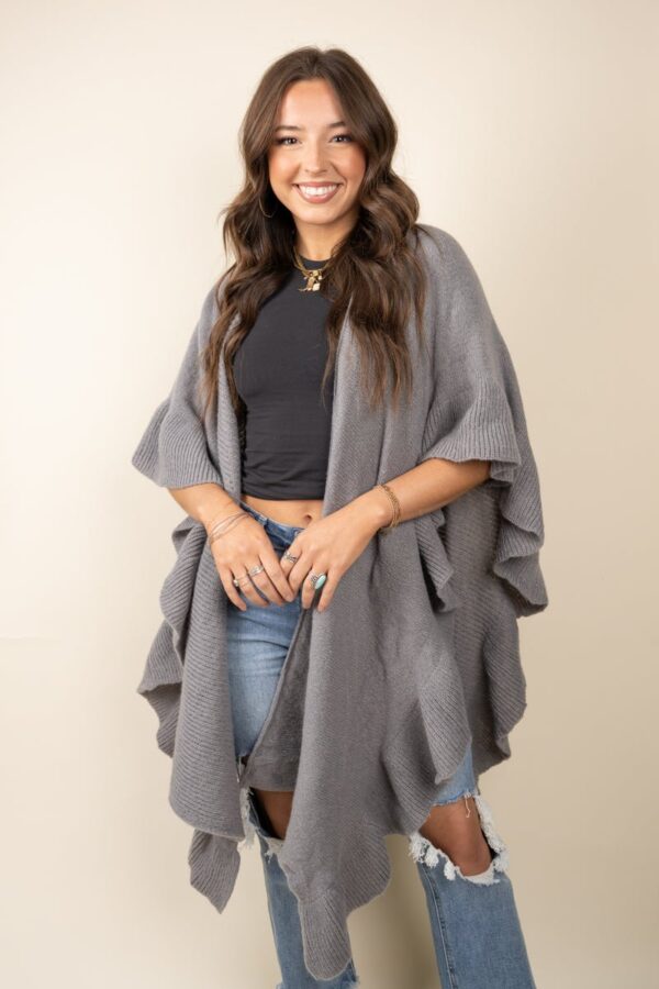 Product Image for  VERMONT CAFE RUFFLE RUANA