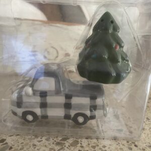 Product Image for  Tuck & Tree salt & pepper