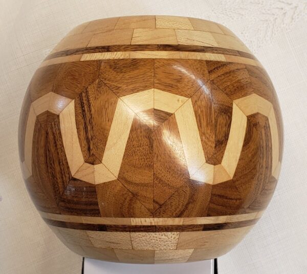 Product Image for  45/60 Small Bowl, Jeff Miller, MT1503.101