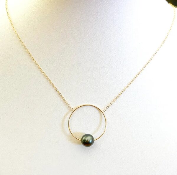 Product Image for  Tahitian Moon Necklace