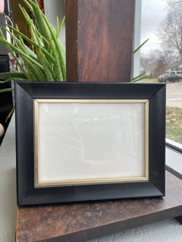Product Image for  5 1/4×7 Ready Made Frame