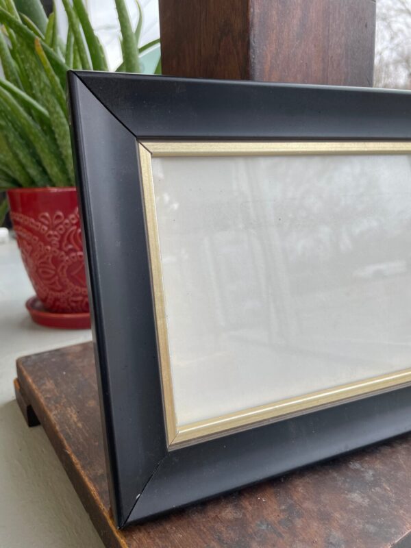 Product Image for  5 1/4×7 Ready Made Frame