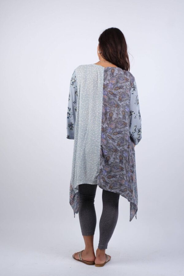 Product Image for  Bluebell Breeze Lightweight Tunic: S/M & L/XL)