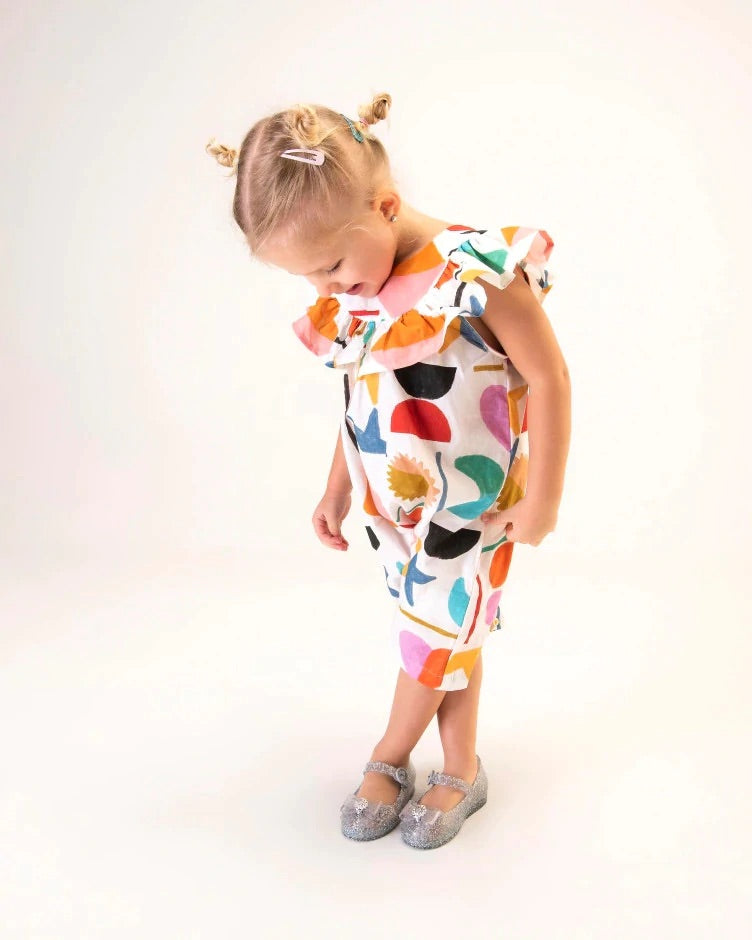 Downloaded from Shopify for use with Vendor ID (370) and Product ID (9063073775840). Product Image for Mini Melissa Sweet Love + Disney Princess Elsa Of Frozen