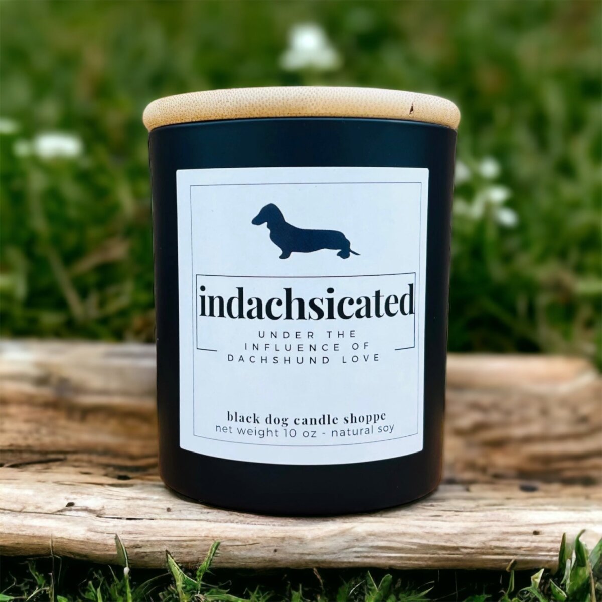 Downloaded from Shopify for use with Vendor ID (1042) and Product ID (7096275632260). Product Image for Dachshund Dog Lover Candle