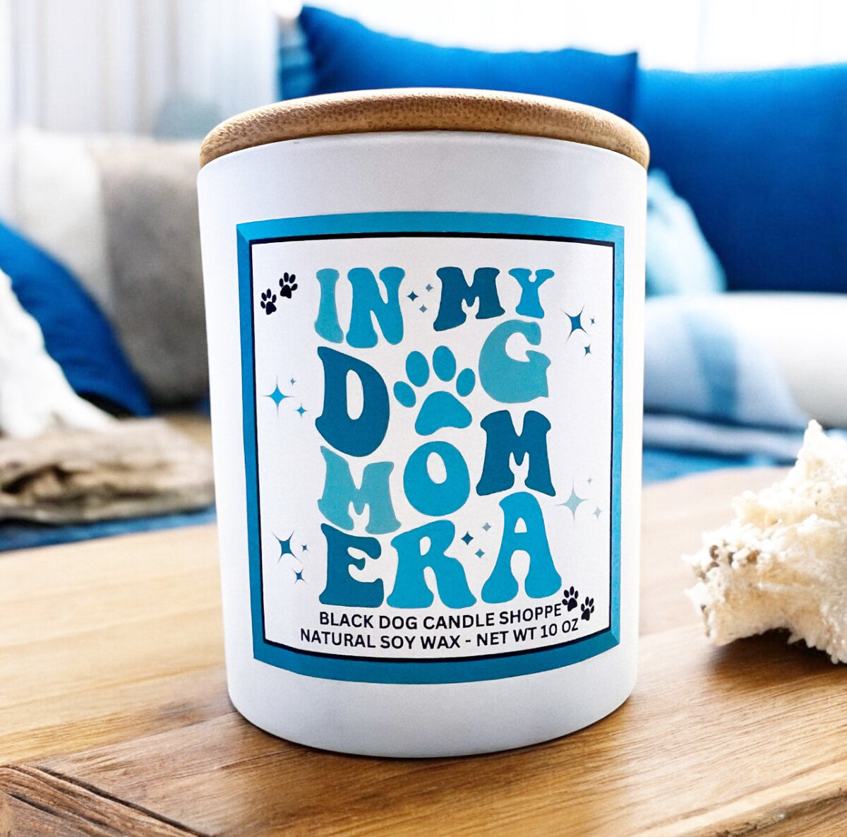 Downloaded from Shopify for use with Vendor ID (1042) and Product ID (8225437581444). Product Image for Dog Mom Era – Blue