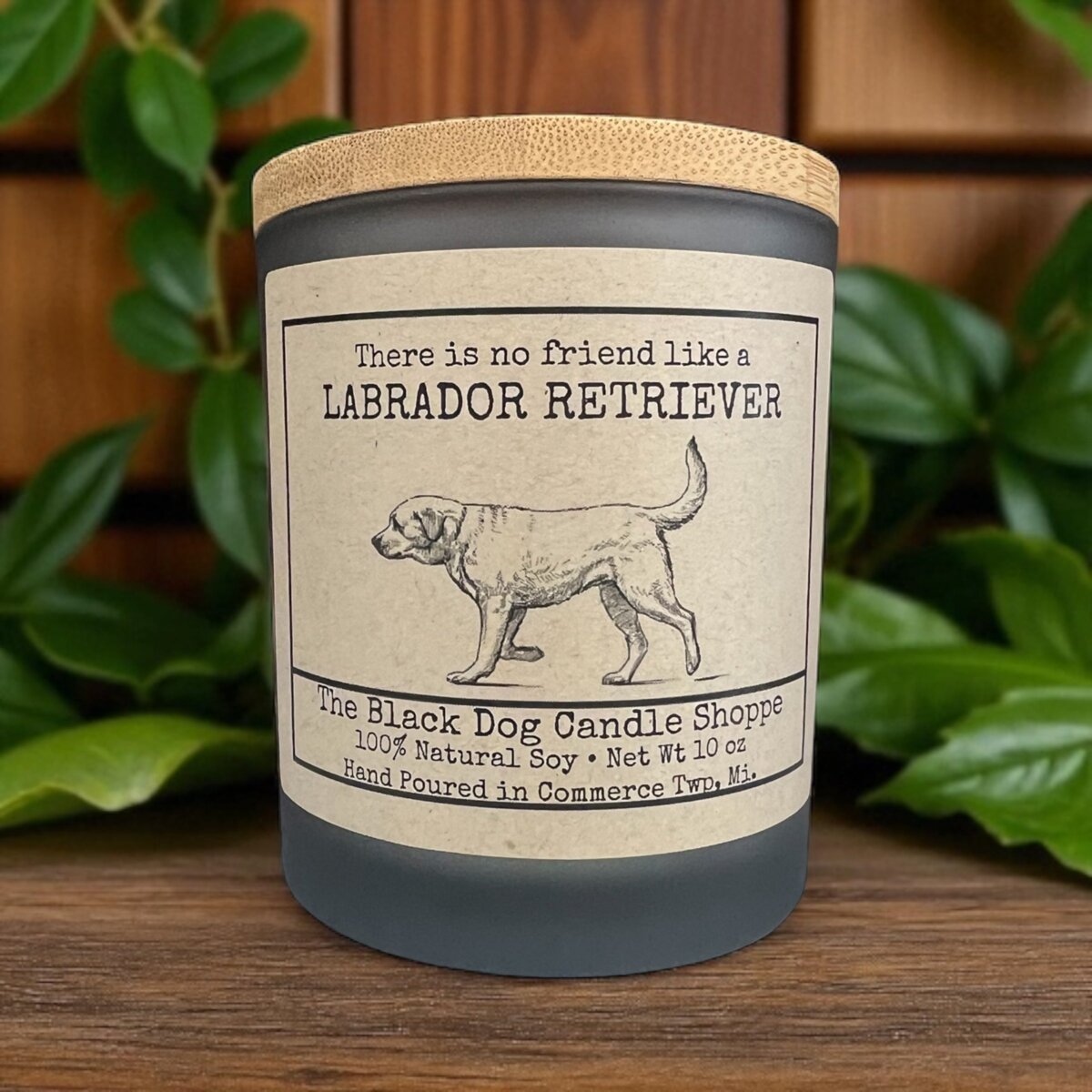 Downloaded from Shopify for use with Vendor ID (1042) and Product ID (7247761539204). Product Image for Labrador Dog Breed Candle