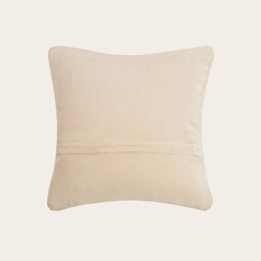Downloaded from Shopify for use with Vendor ID (1042) and Product ID (10200688099460). Product Image for Black Labrador Dog with Bee Hook Pillow