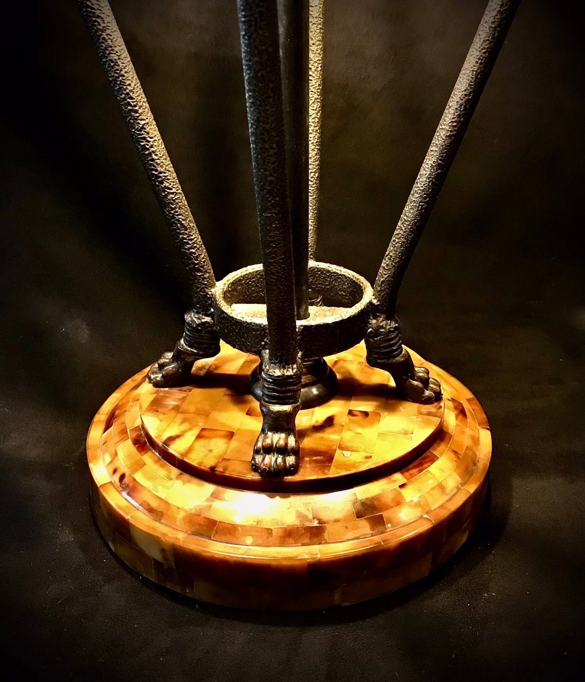 maitland-smith-960-lamp-web Product Image for Maitland-Smith Model 960 Tessellated Penshell & Bronze Table Lamp